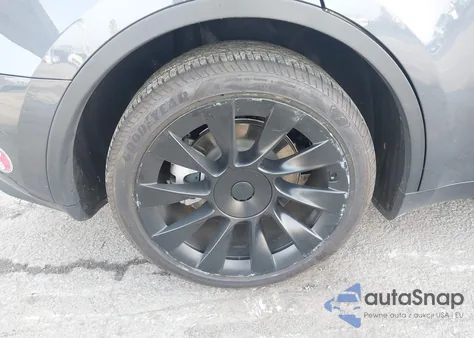 2023 Tesla Model Y Awd/Long Range Dual Motor All-Wheel Drive из США, поврежденный, VIN 7SAYGDEE7PA196038